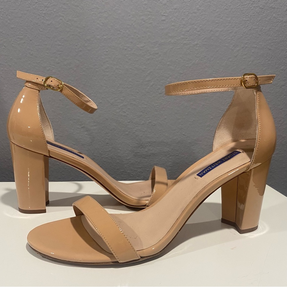STUART WEITZMAN Nearlynude Nude Tan Beige Patent Leather Ankle Strap Heel Shoes
